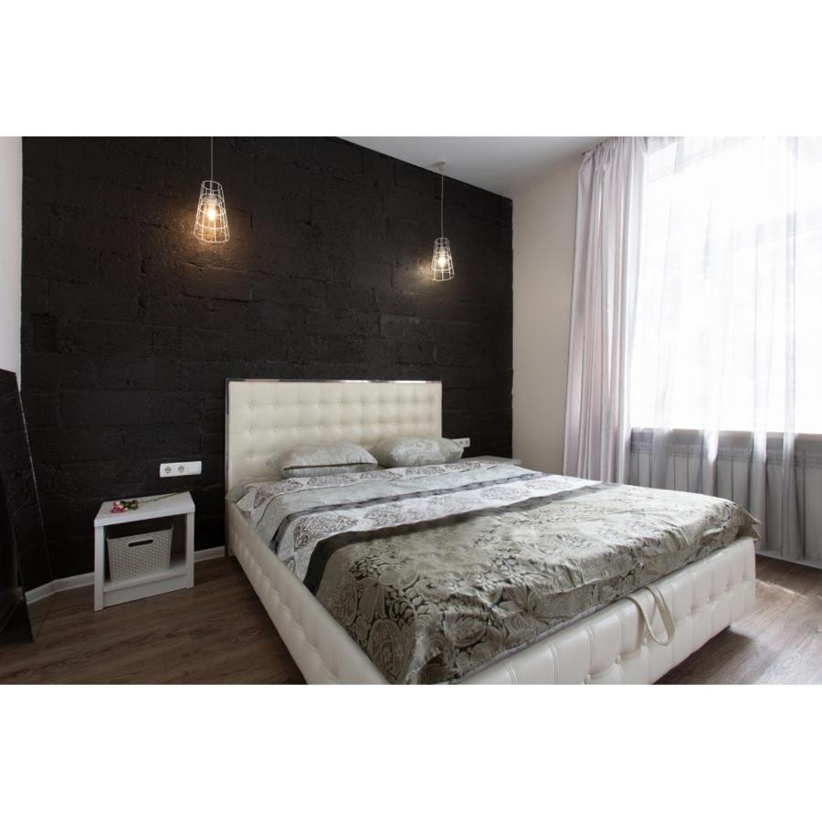 Studio Apartments In The City Center ハルキウ エクステリア 写真